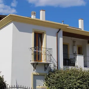 Lucia Apartment